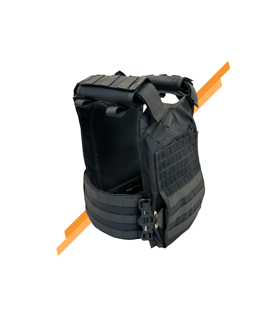 THE OPERATOR plate carrier in black - view 2 - Universe Body Armor